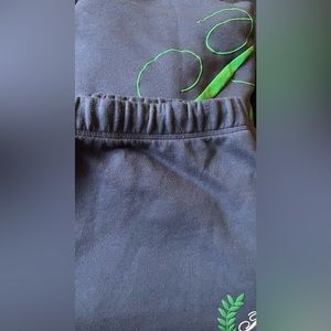 Victoria Secrets Pink sweatshirt and pants